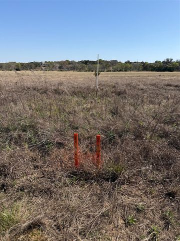 109 Scotty LN, Liberty Hill, TX 78642