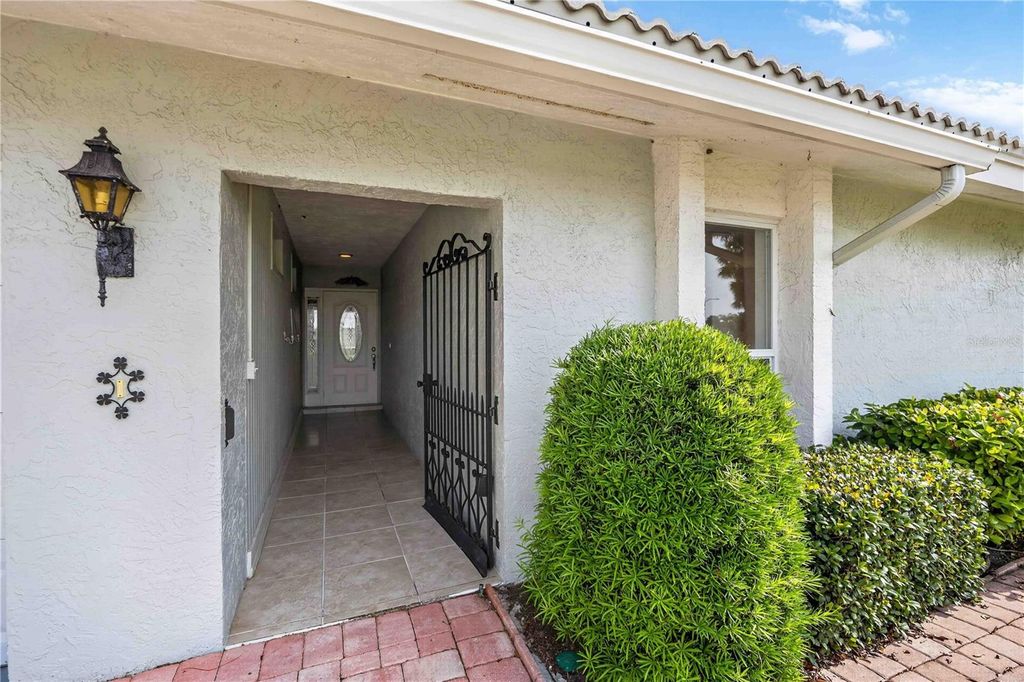 6510 11TH AVENUE W, BRADENTON, FL 34209 — photo 2