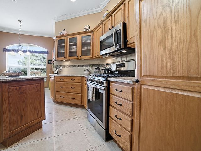 2119 LINLEY LOOP, The Villages, FL 32162