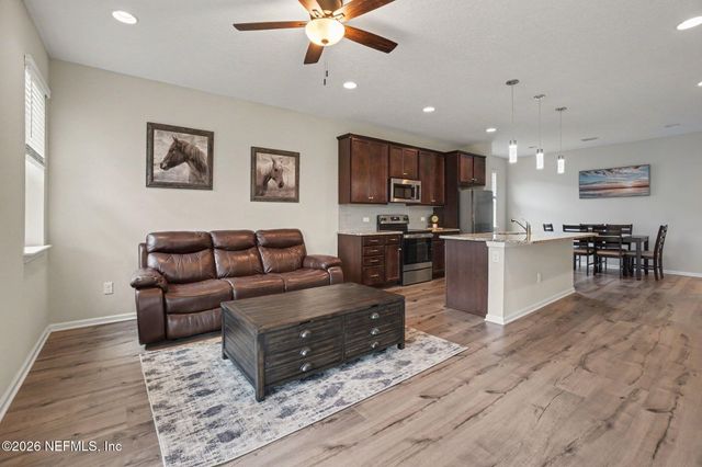 4630 PINE RIDGE Parkway, Middleburg, FL 32068