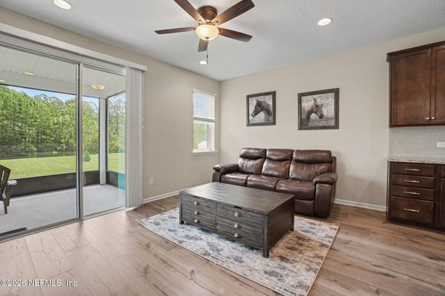 4630 PINE RIDGE Parkway, Middleburg, FL 32068