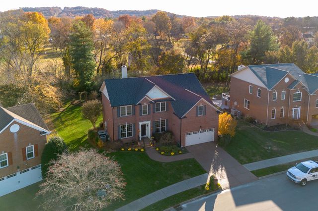 290 Wisteria Dr, Franklin, TN 37064