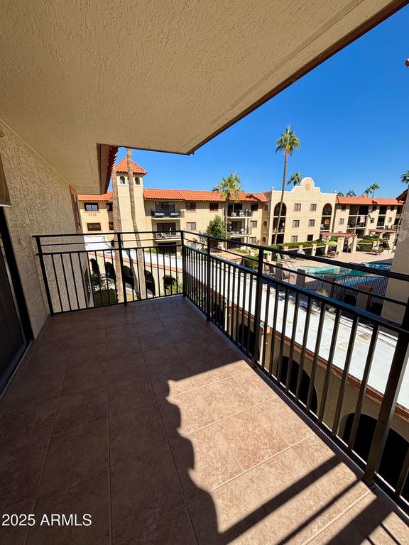 10330 W THUNDERBIRD Boulevard A338, Sun City, AZ 85351 — photo 3