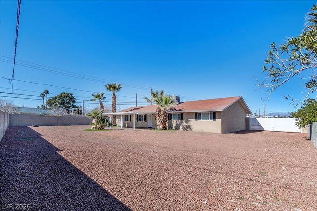 1319 Lindell Road, Las Vegas, NV 89146
