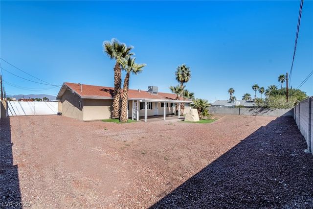1319 Lindell Road, Las Vegas, NV 89146
