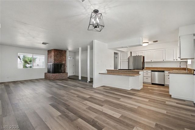 1319 Lindell Road, Las Vegas, NV 89146