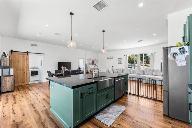 28301 stallion springs drive, Tehachapi, CA 93561