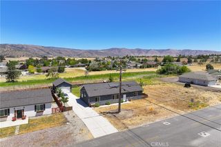 28301 stallion springs drive, Tehachapi, CA 93561