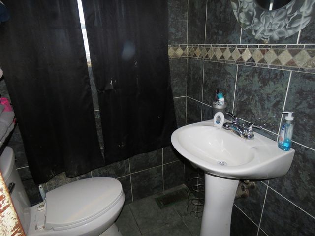 12 Norton St, Boston, MA 02136