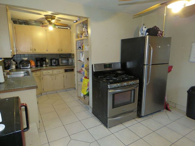 12 Norton St, Boston, MA 02136