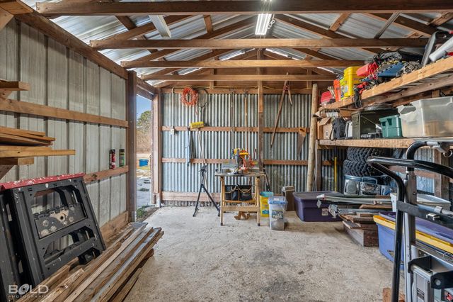 11365 Sparks Davis Road, Keithville, LA 71047