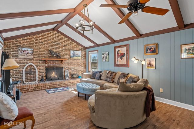 11365 Sparks Davis Road, Keithville, LA 71047