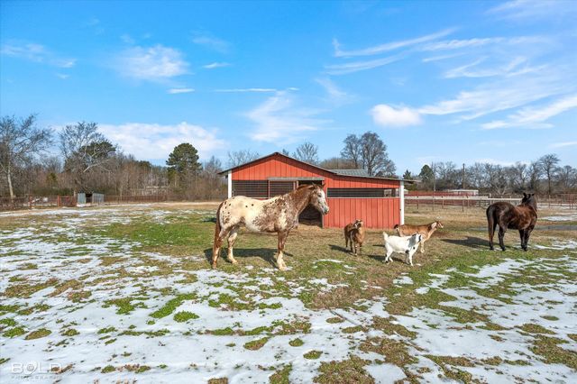 11365 Sparks Davis Road, Keithville, LA 71047