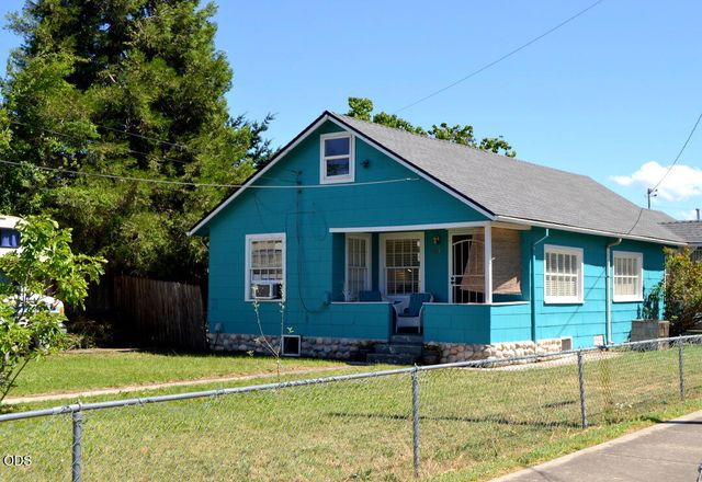 317 W Clark Street, Medford, OR 97501