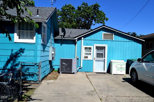 317 W Clark Street, Medford, OR 97501