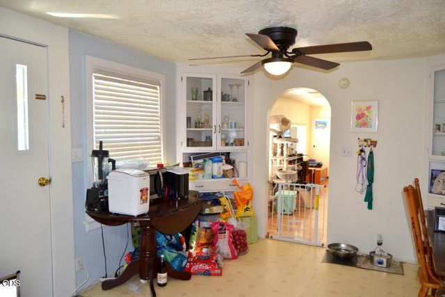 317 W Clark Street, Medford, OR 97501