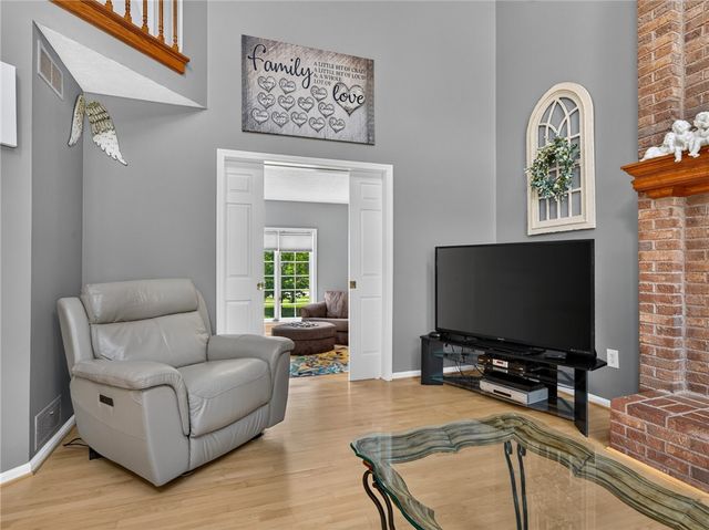 260 White Rabbit Trail, Greece, NY 14612