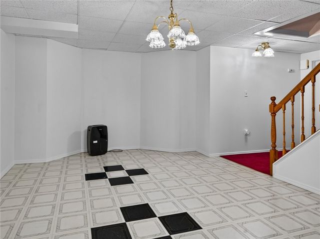 260 White Rabbit Trail, Greece, NY 14612