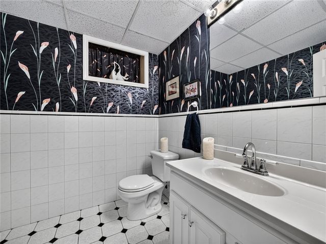 260 White Rabbit Trail, Greece, NY 14612