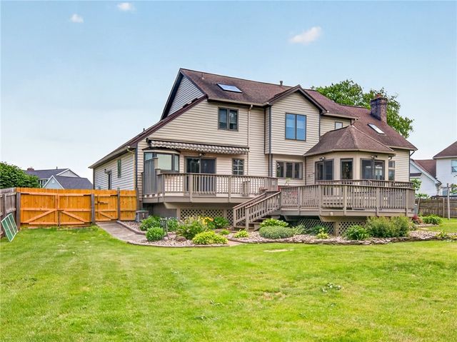 260 White Rabbit Trail, Greece, NY 14612