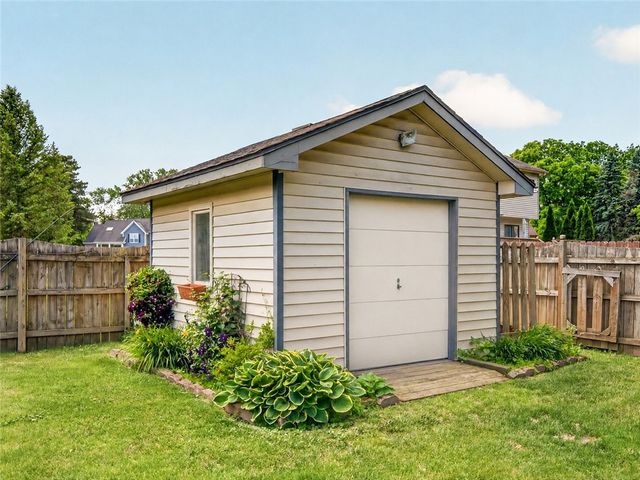260 White Rabbit Trail, Greece, NY 14612