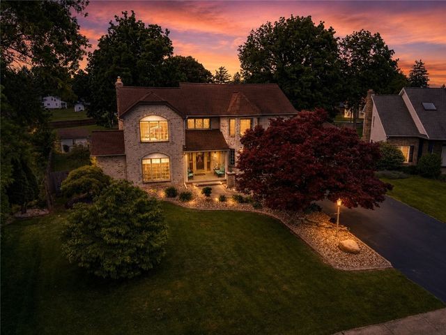 260 White Rabbit Trail, Greece, NY 14612
