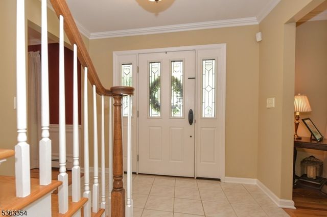 50 Van Schaik Ln, Wyckoff Twp., NJ 07481