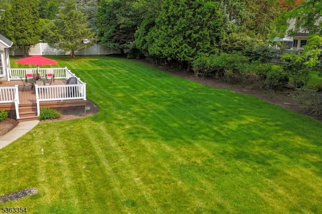 50 Van Schaik Ln, Wyckoff Twp., NJ 07481