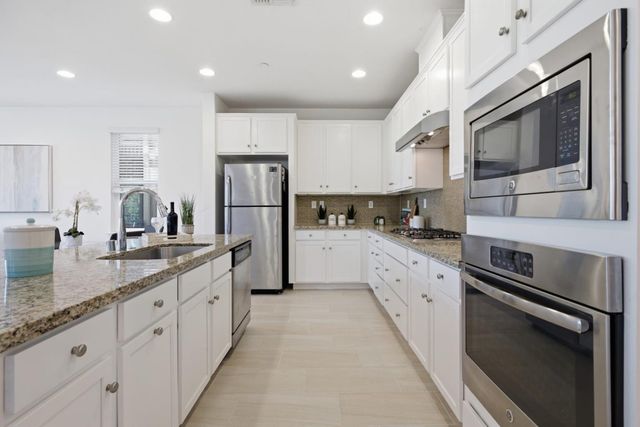 516 Palmer Avenue, Hayward, CA 94541
