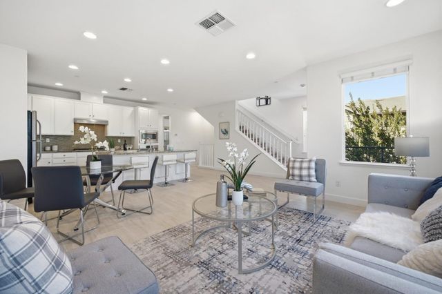 516 Palmer Avenue, Hayward, CA 94541