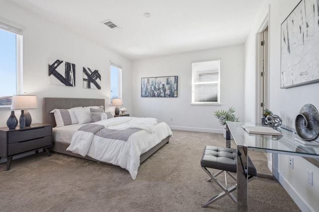 516 Palmer Avenue, Hayward, CA 94541