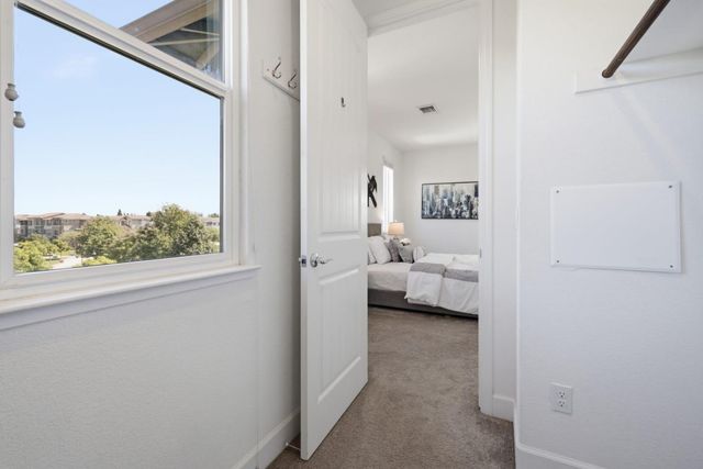 516 Palmer Avenue, Hayward, CA 94541