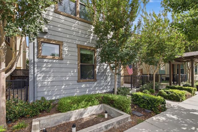 516 Palmer Avenue, Hayward, CA 94541