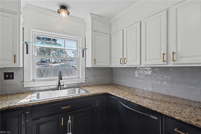 608 Cardamon CT, Virginia Beach, VA 23464