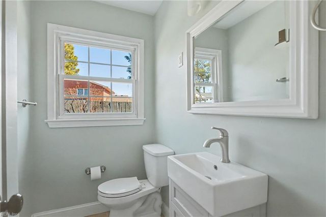 608 Cardamon CT, Virginia Beach, VA 23464