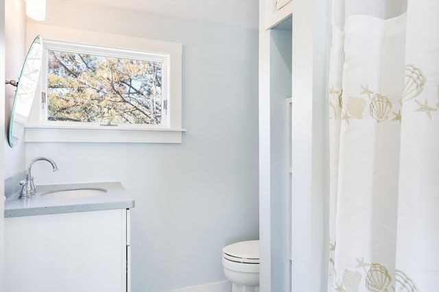 175 Cliff Road, Wellfleet, MA 02667