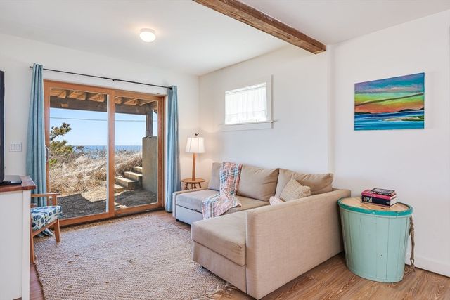 175 Cliff Road, Wellfleet, MA 02667