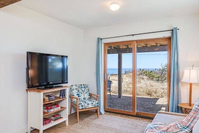 175 Cliff Road, Wellfleet, MA 02667