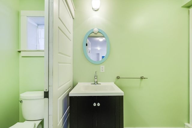 175 Cliff Road, Wellfleet, MA 02667