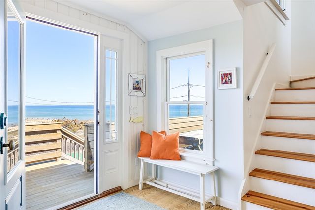 175 Cliff Road, Wellfleet, MA 02667