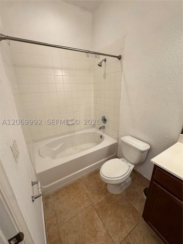 10870 NW 88 Terrace 208, Doral, FL 33178