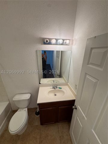 10870 NW 88 Terrace 208, Doral, FL 33178
