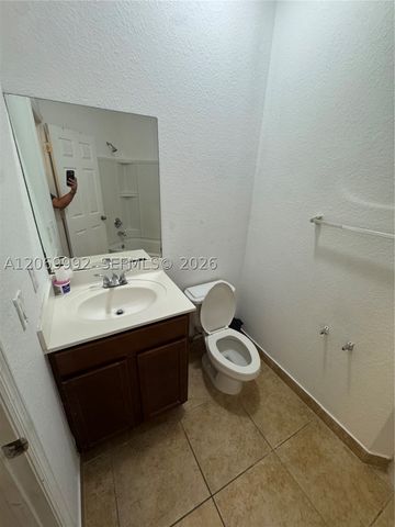 10870 NW 88 Terrace 208, Doral, FL 33178
