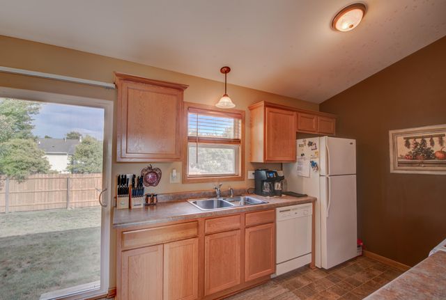 702 Luke Drive, Westville, IN 46391
