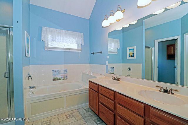801 Buccaneer Lane, Manahawkin, NJ 08050
