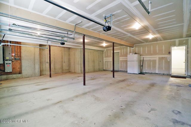 801 Buccaneer Lane, Manahawkin, NJ 08050