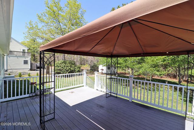 801 Buccaneer Lane, Manahawkin, NJ 08050