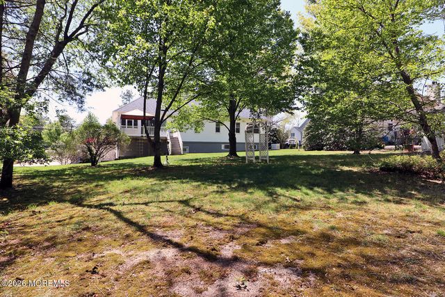 801 Buccaneer Lane, Manahawkin, NJ 08050