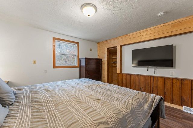 48 Gravy Lane, Wisconsin Dells, WI 53965