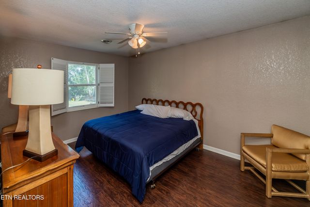 12624 Pony Express Drive, Knoxville, TN 37934